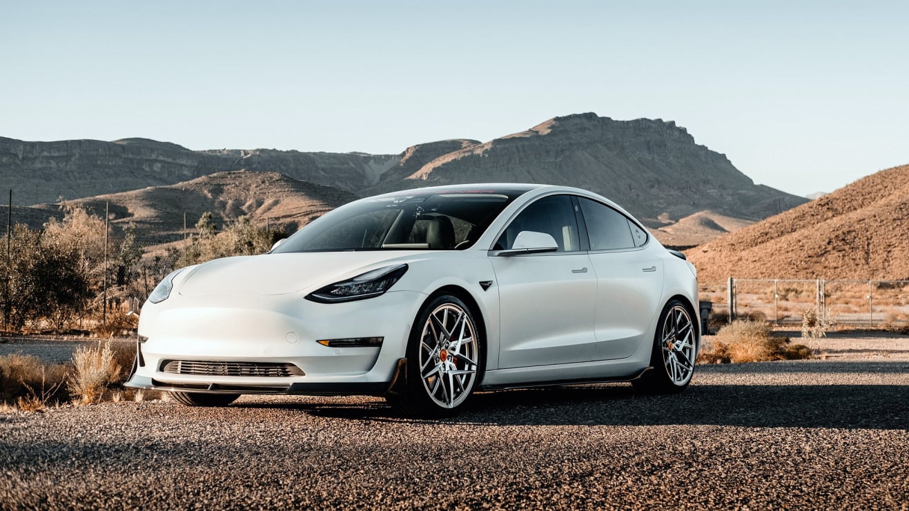 Tesla eléctrico para servicio de taxi en Madrid